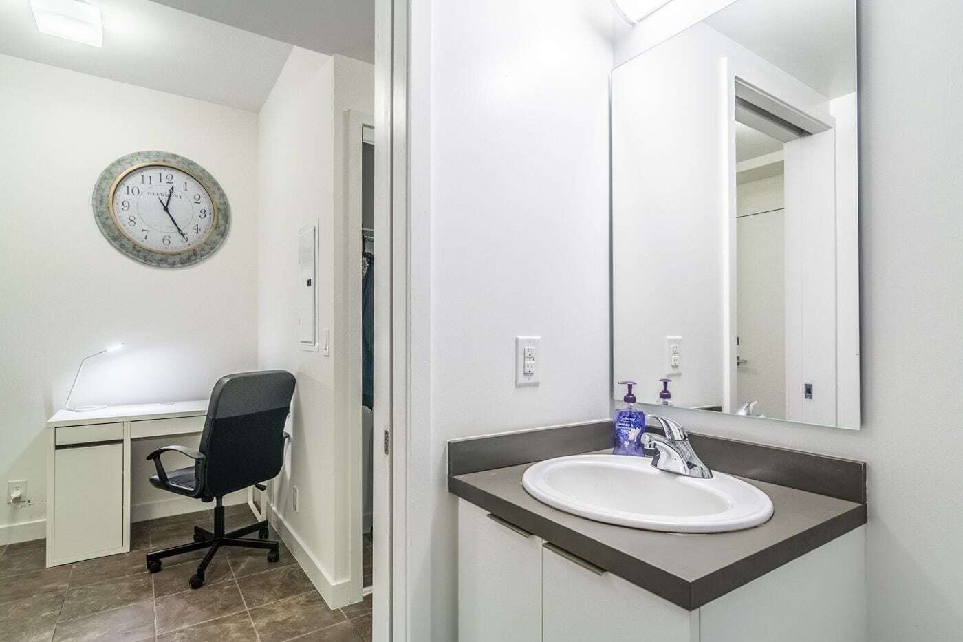 Aoc Suites - Two Bedroom Condo - City/Cn Tower View Toronto Kültér fotó