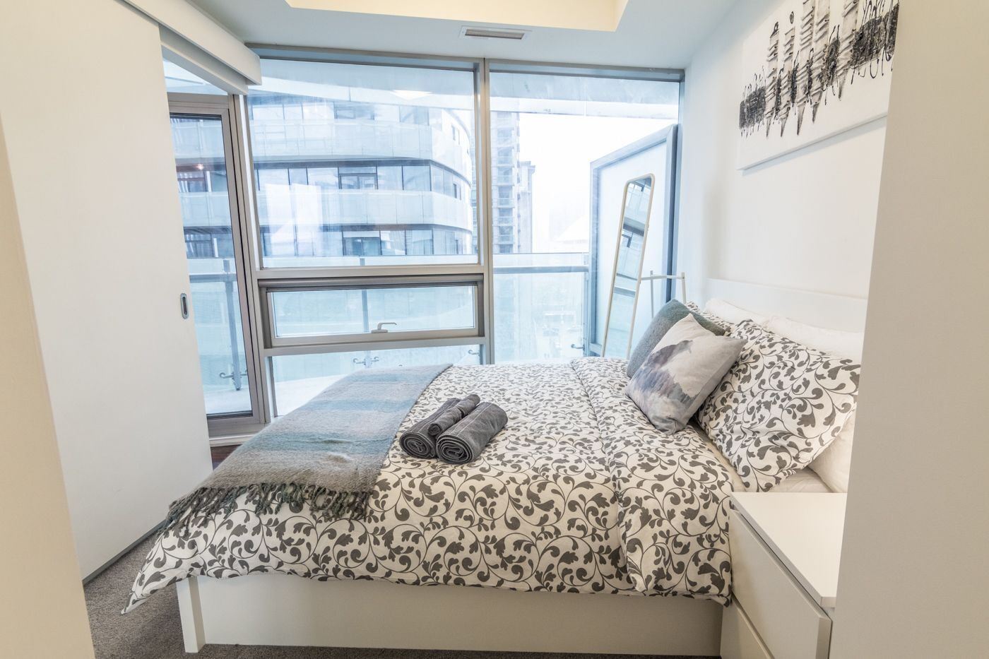 Aoc Suites - Two Bedroom Condo - City/Cn Tower View Toronto Kültér fotó